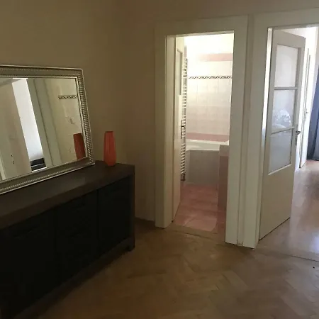 Apartman Jana شقة بانْشكا بيشتريتْسا